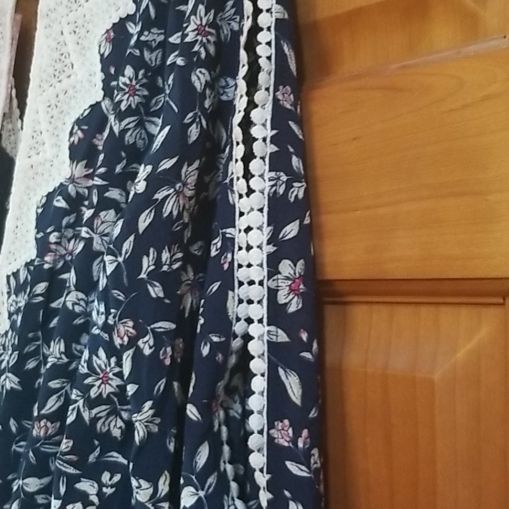 Romper - Picture 5 of 8
